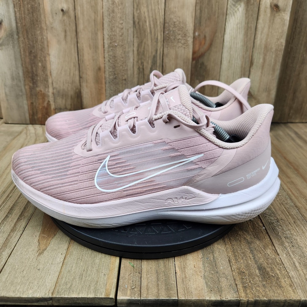 Nike Air Winflo 9 Running Shoes Womens size 9 Pink DD8686-600 Athletic